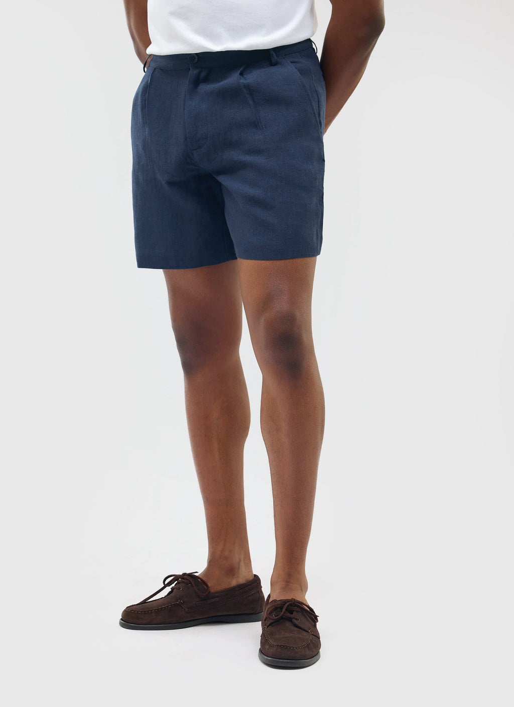 Pleated Linen Shorts | Navy