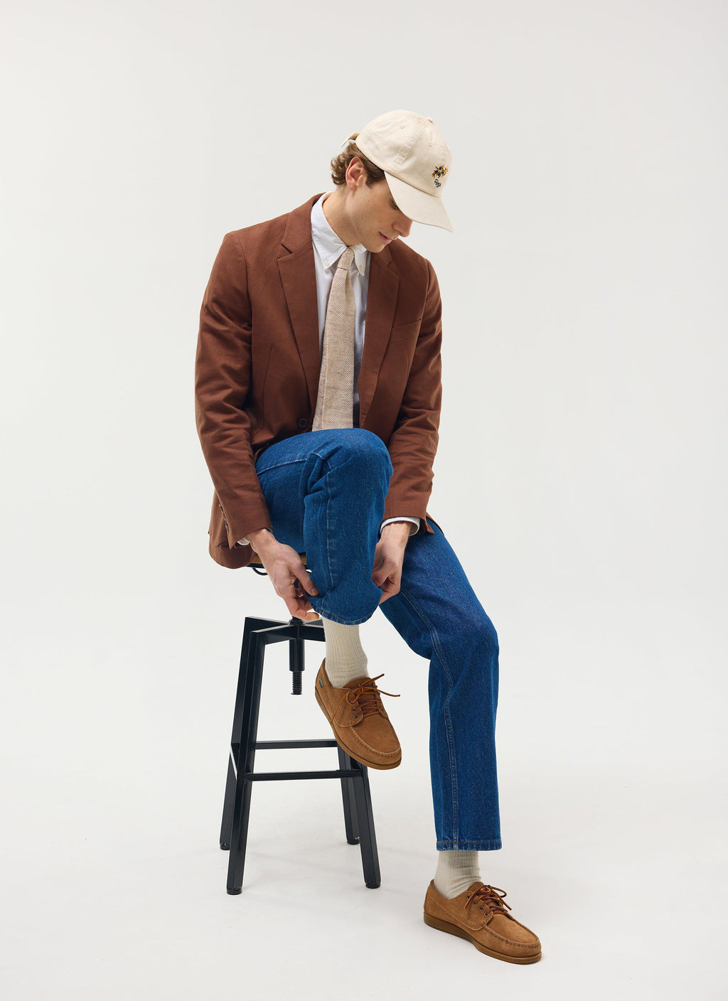 Tailored Linen Blazer | Brown