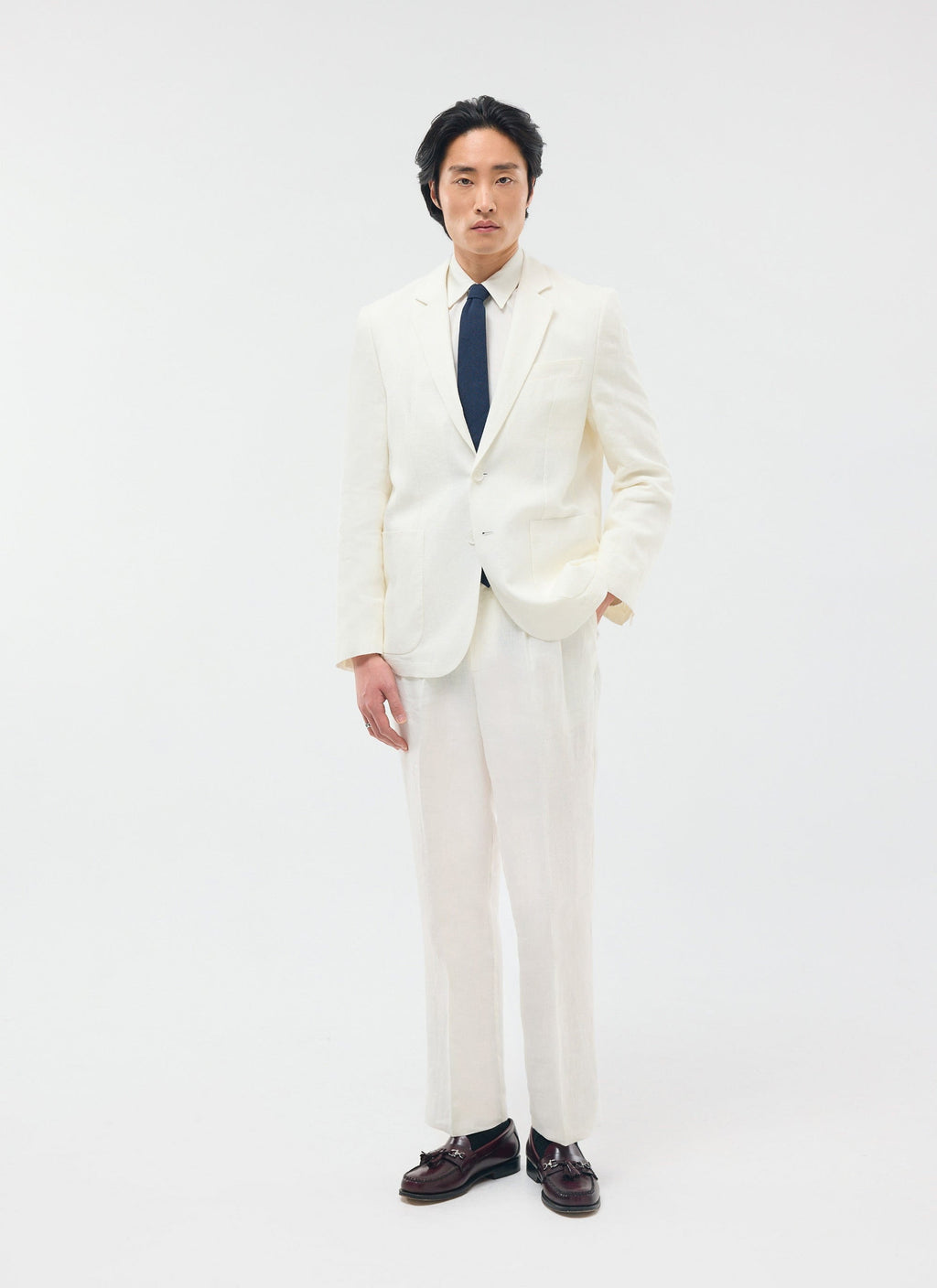 Relaxed Tailored Linen Blazer | White