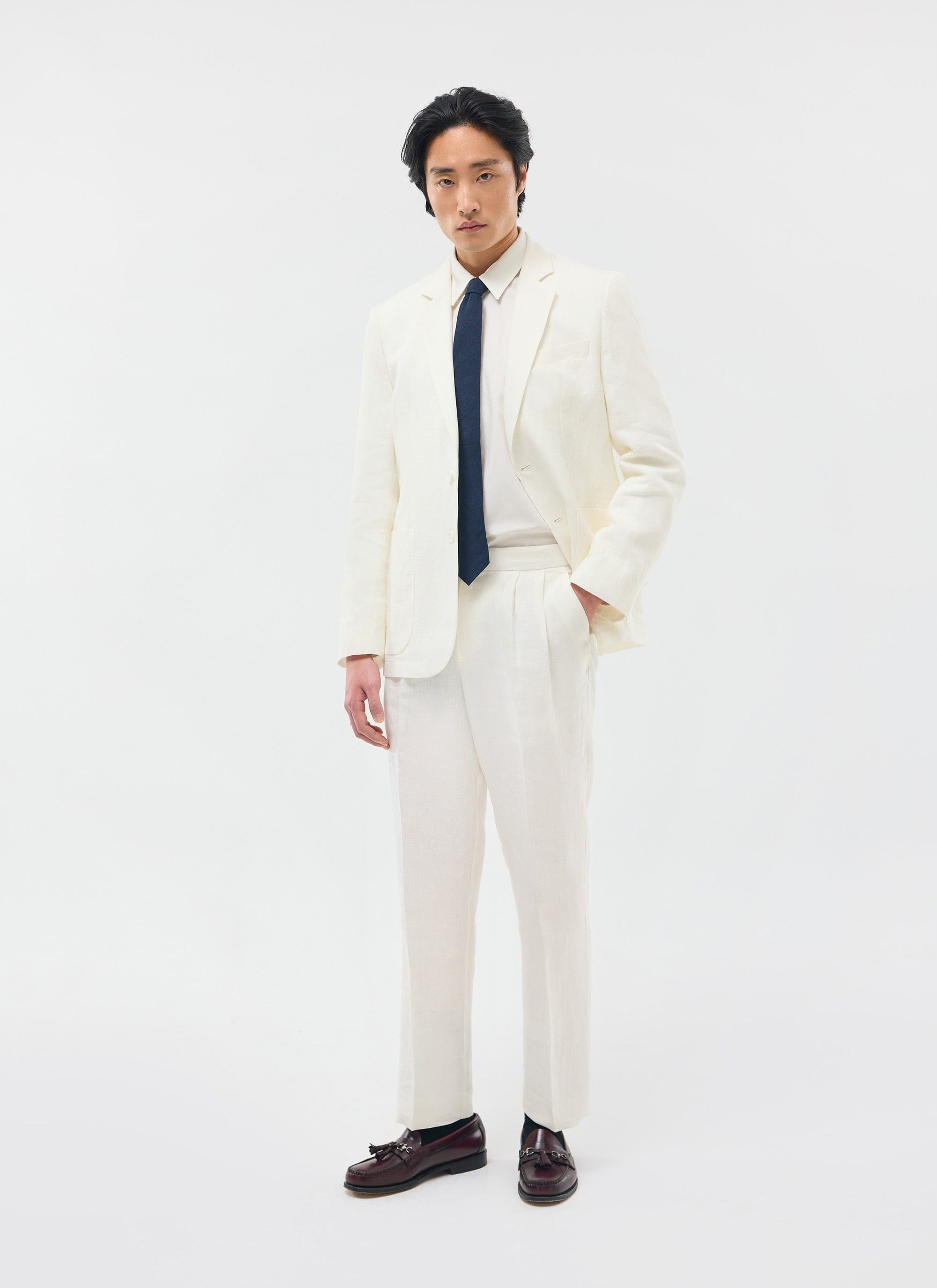 Relaxed Tailored Linen Blazer | White